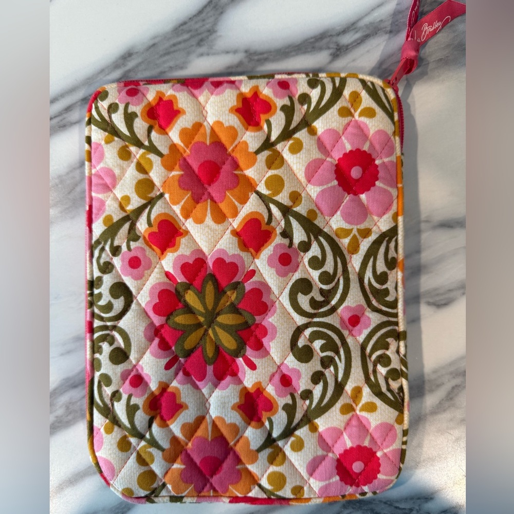 NWOT ✨ Vera Bradley Tablet/E-Reader Sleeve - Picture 2 of 7
